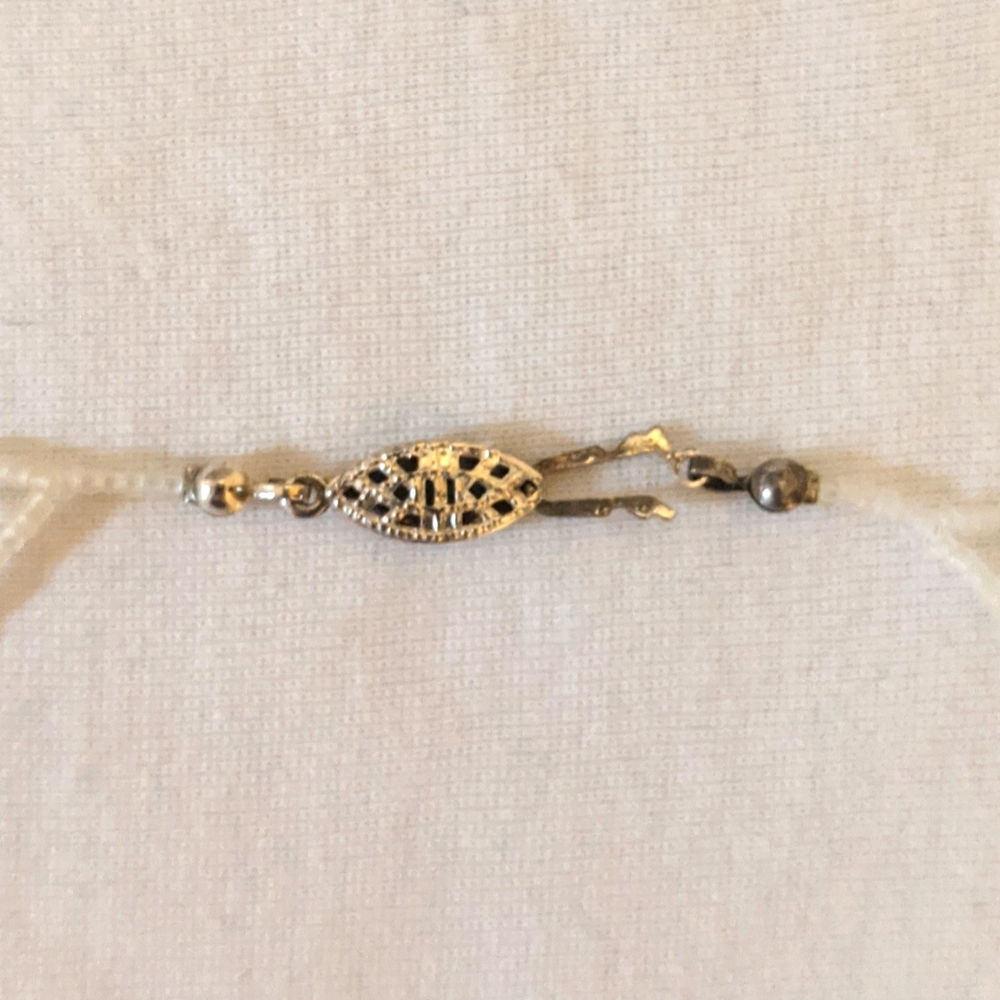Handmade Beaded Choker - Picture 3 of 4